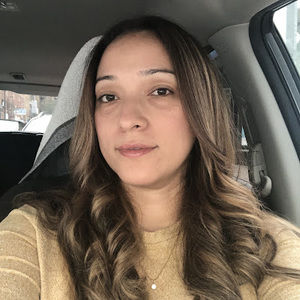 Meet your Posher, Connie